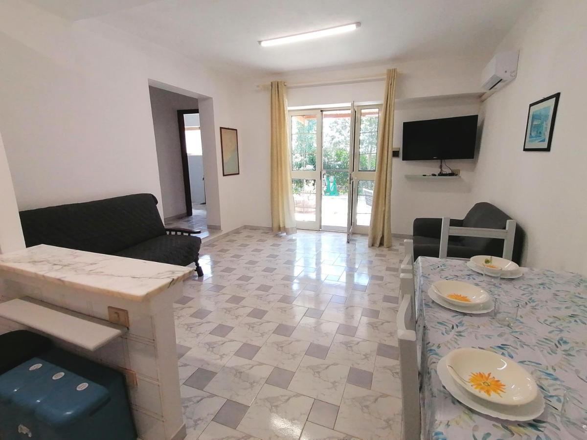 Casa Jack Apartment Chia Bagian luar foto
